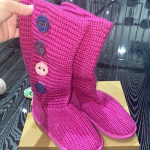 Brand New Pink Woven Ugg’s for Girls